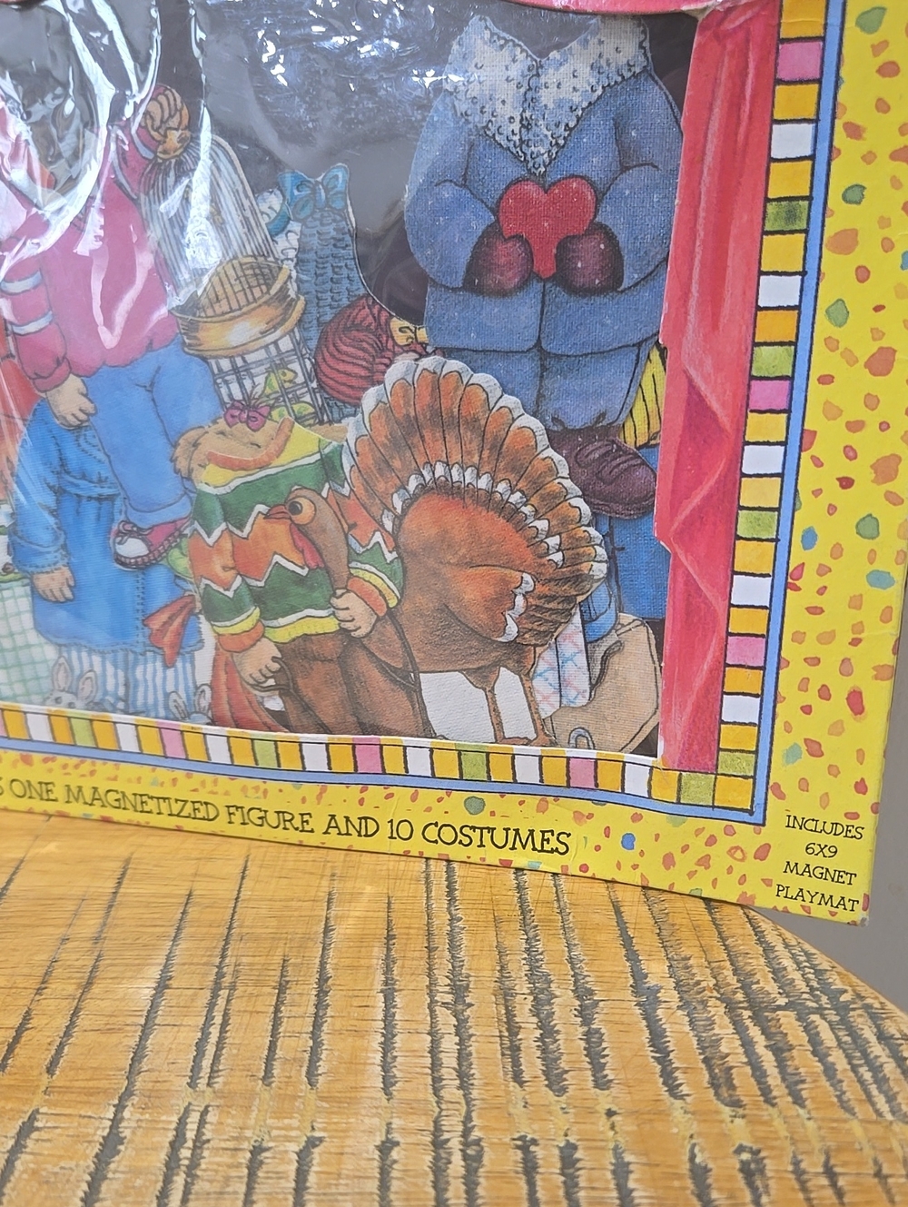 Vintage 1996 Arthur MagiCloth Magnet Doll Toy - Picture 4 of 12